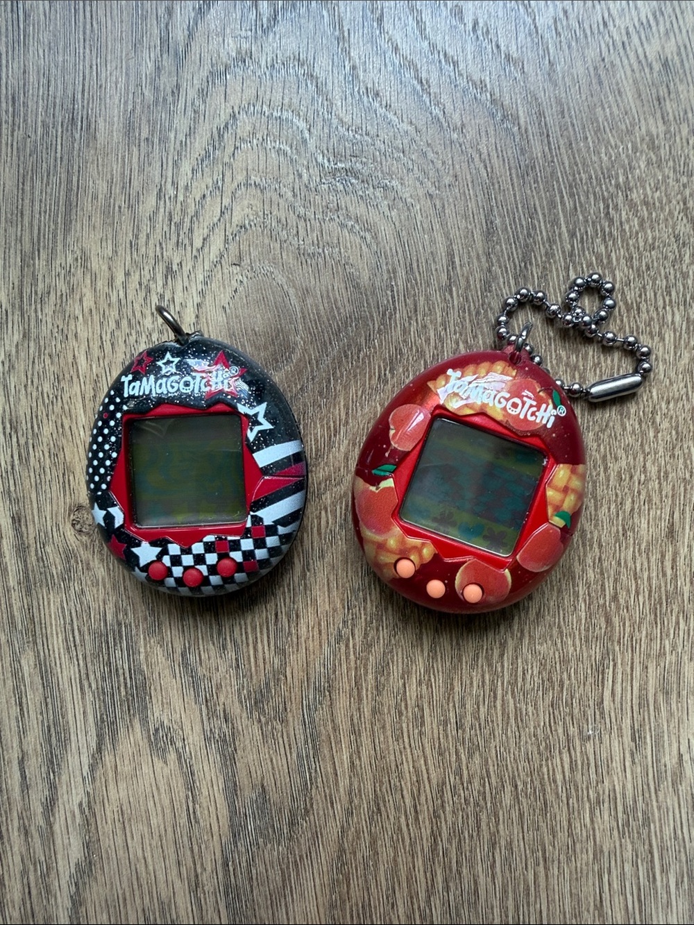 Tamagotchi Pocket Toys (2)